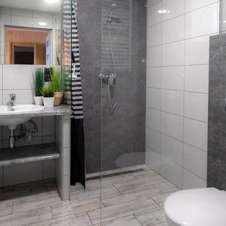 For 2 People, Sianozety, Cleaning Included Apartment Sianozety